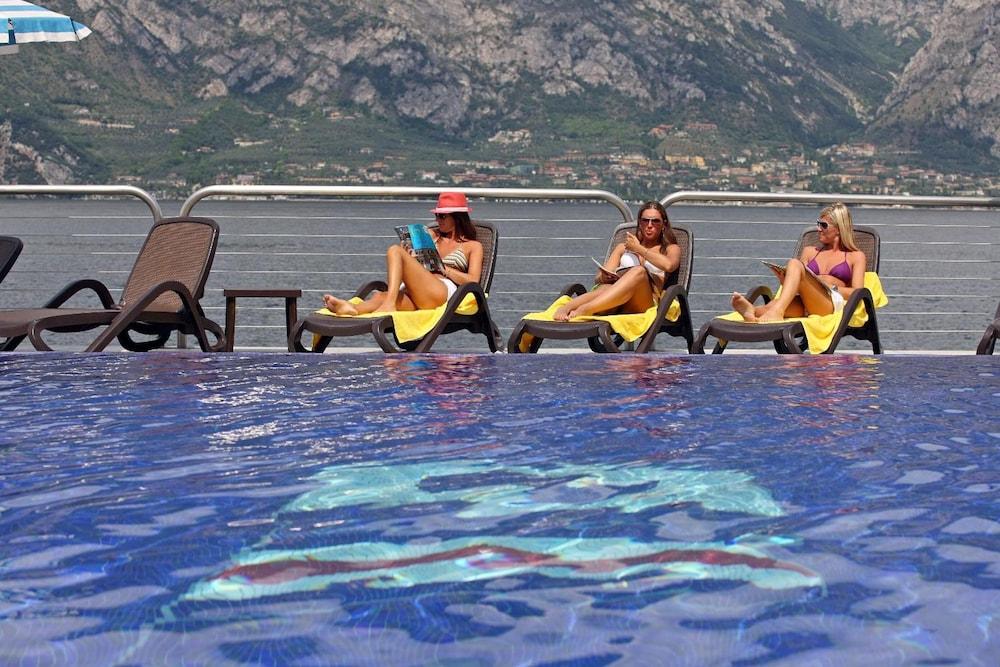 Hotel Sailing Center Malcesine Kültér fotó