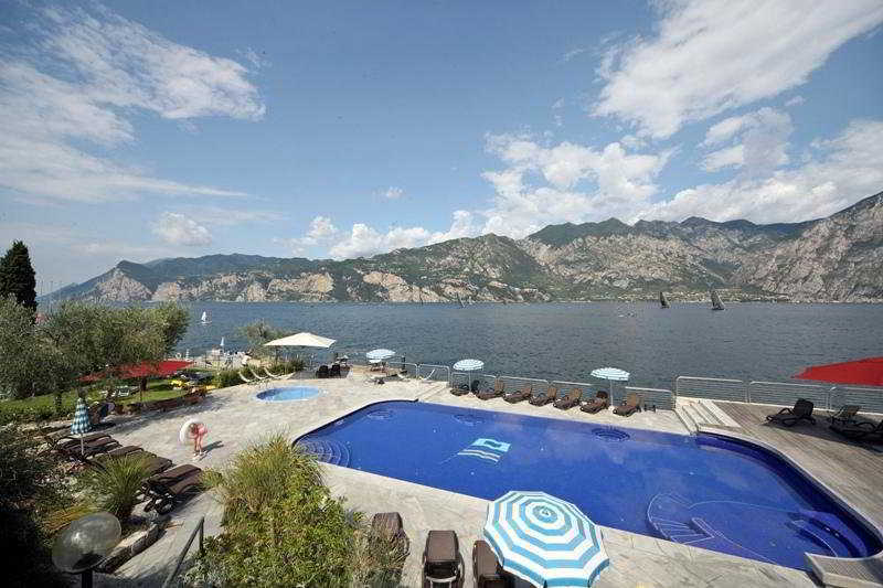 Hotel Sailing Center Malcesine Kültér fotó